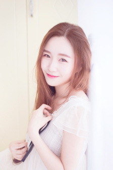 小红输了让小明随便处置